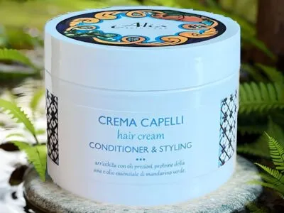 кондиционер и крем для укладки волос, уход и стайлинг для волос, увлажняющий крем для волос, средство для мягкой укладки, крем для гладкости волос